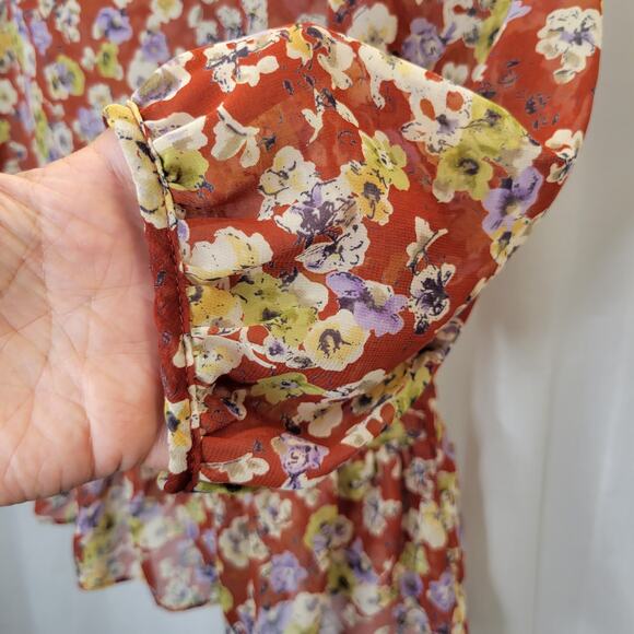 Soprano Floral Sheer Top with 3/4 Sleeves and Peplum, S - Picture 6 of 10